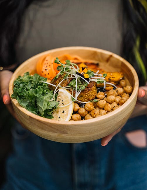 Deliciosas y fáciles recetas de ensaladas navideñas para sorprender en la cena